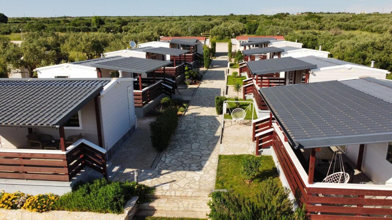 Mobile Homes Kamp Maslina, ביוגראד נה מורו מראה חיצוני תמונה